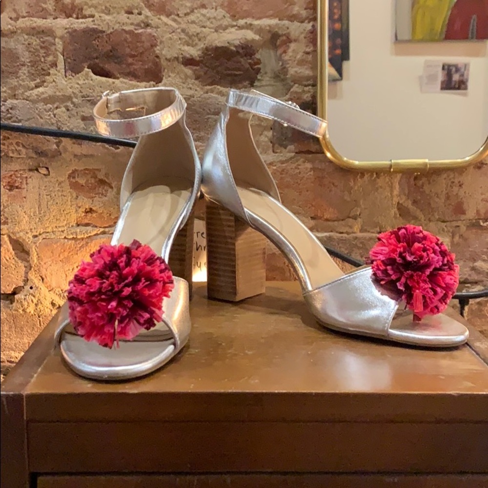 Anthropologie Raffia Pom Heels w/ box